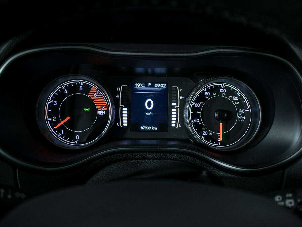 Jeep Cherokee б/у, 2018, Автоматическая. Фото: #10