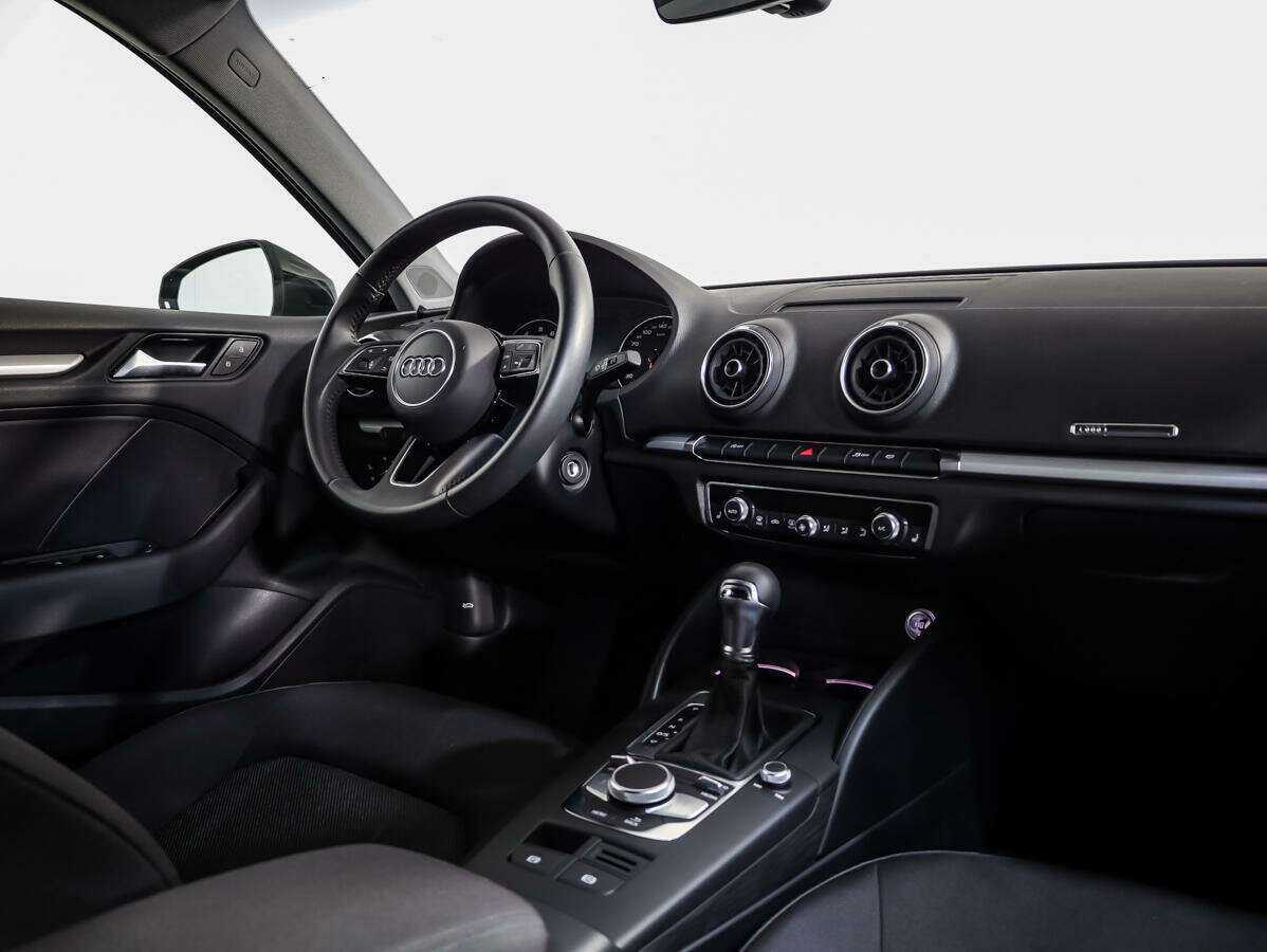 Audi A3 б/у, 2019, Роботизированная. Фото: #7