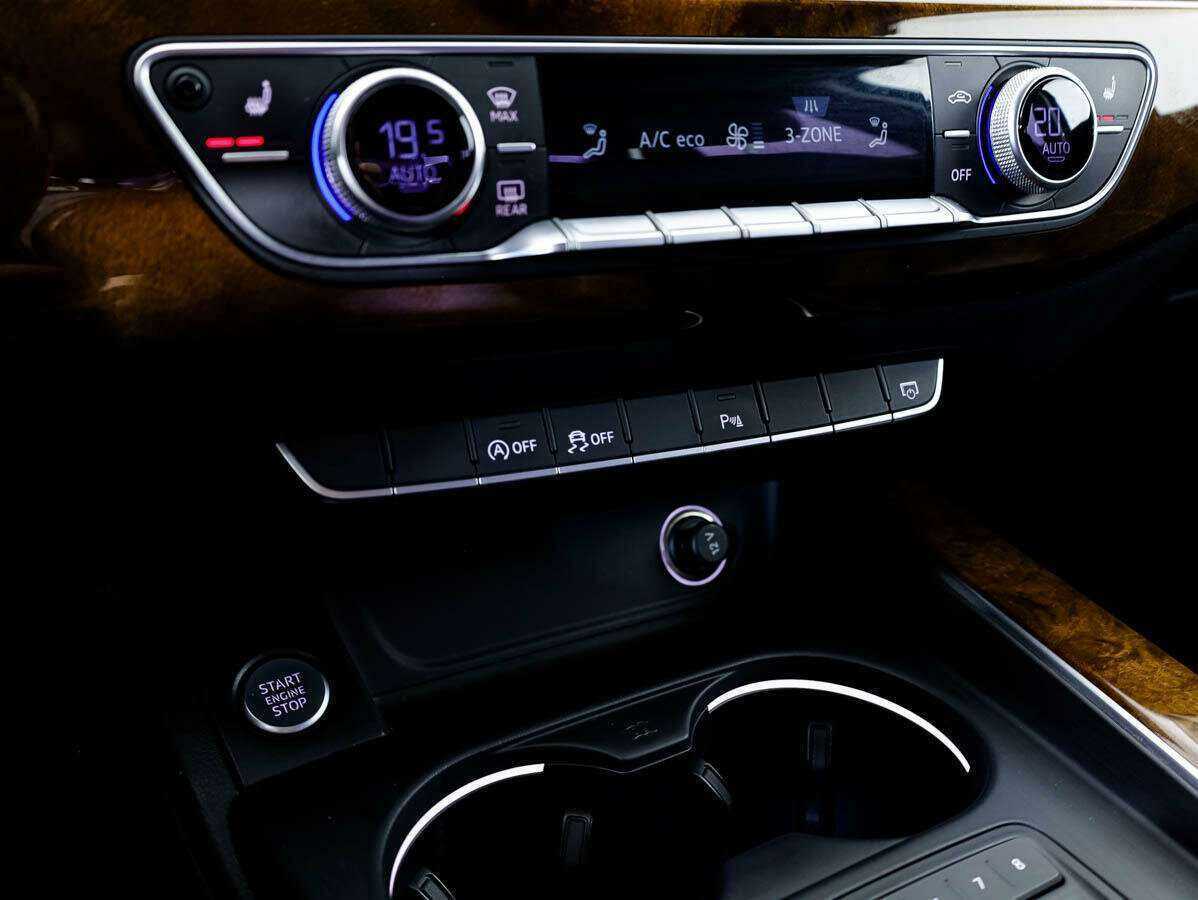 Audi A4 б/у, 2015, Роботизированная. Фото: #19