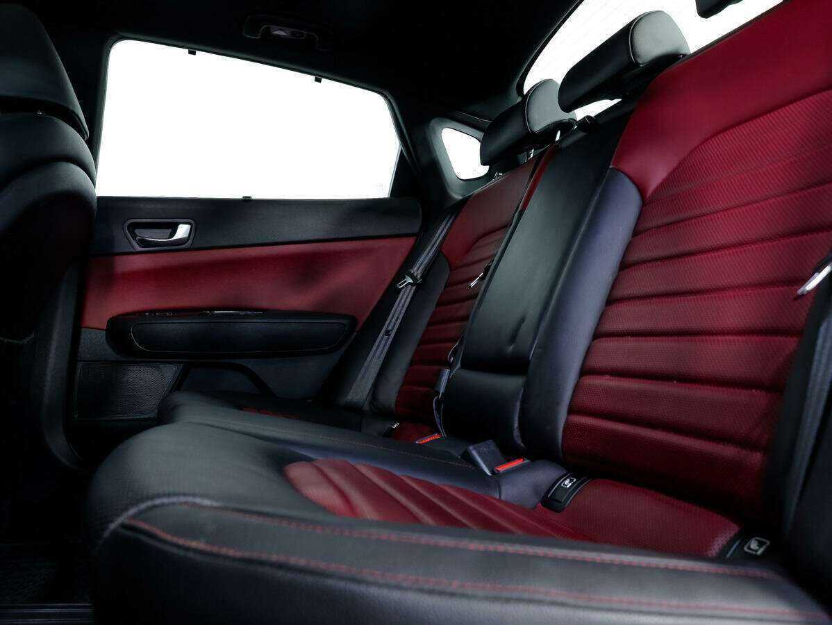 Kia Optima б/у, 2018, Автоматическая. Фото: #8