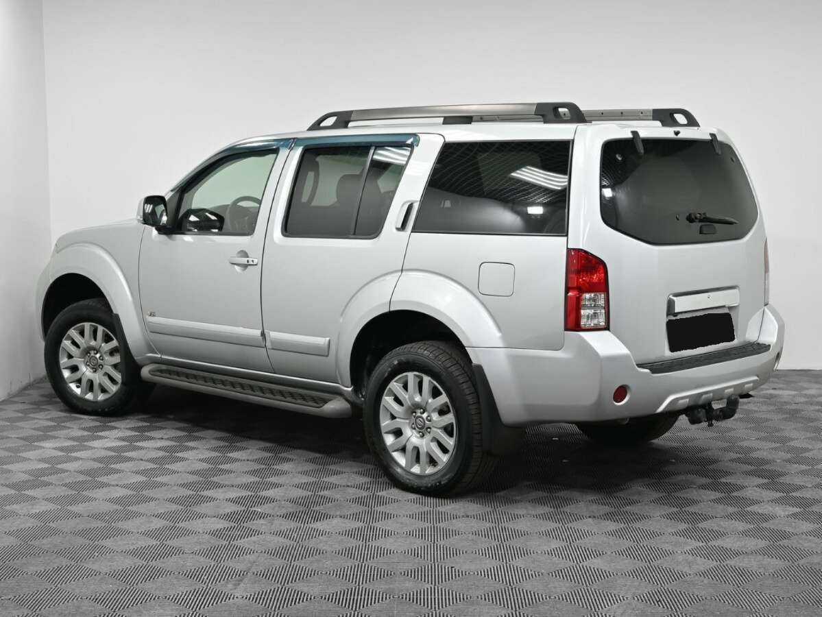 Ниссан Патфайндер б/у, 2012, Автоматическая. Фото: #3