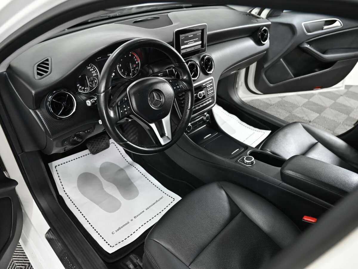 Mercedes-Benz A-Класс б/у, 2014, Роботизированная. Фото: #4