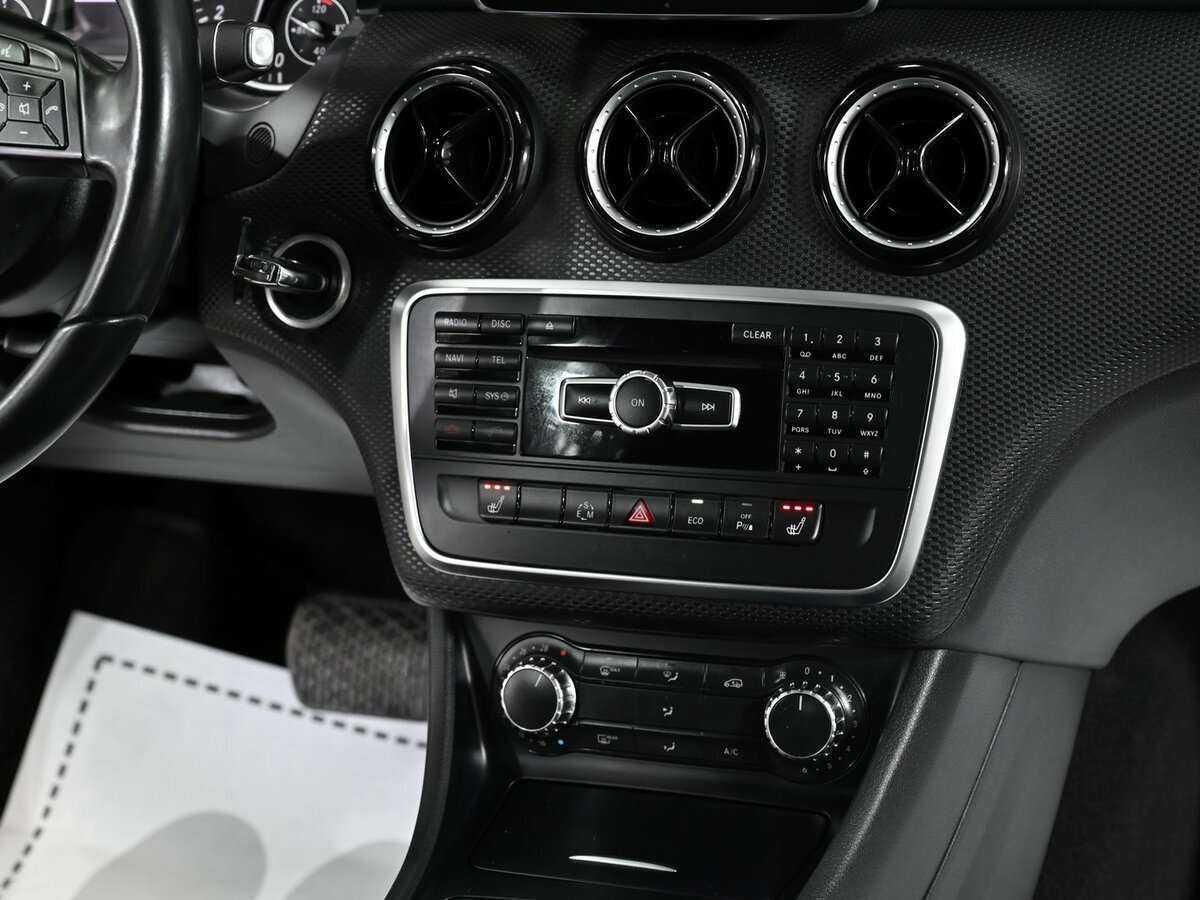 Mercedes-Benz A-Класс б/у, 2014, Роботизированная. Фото: #6