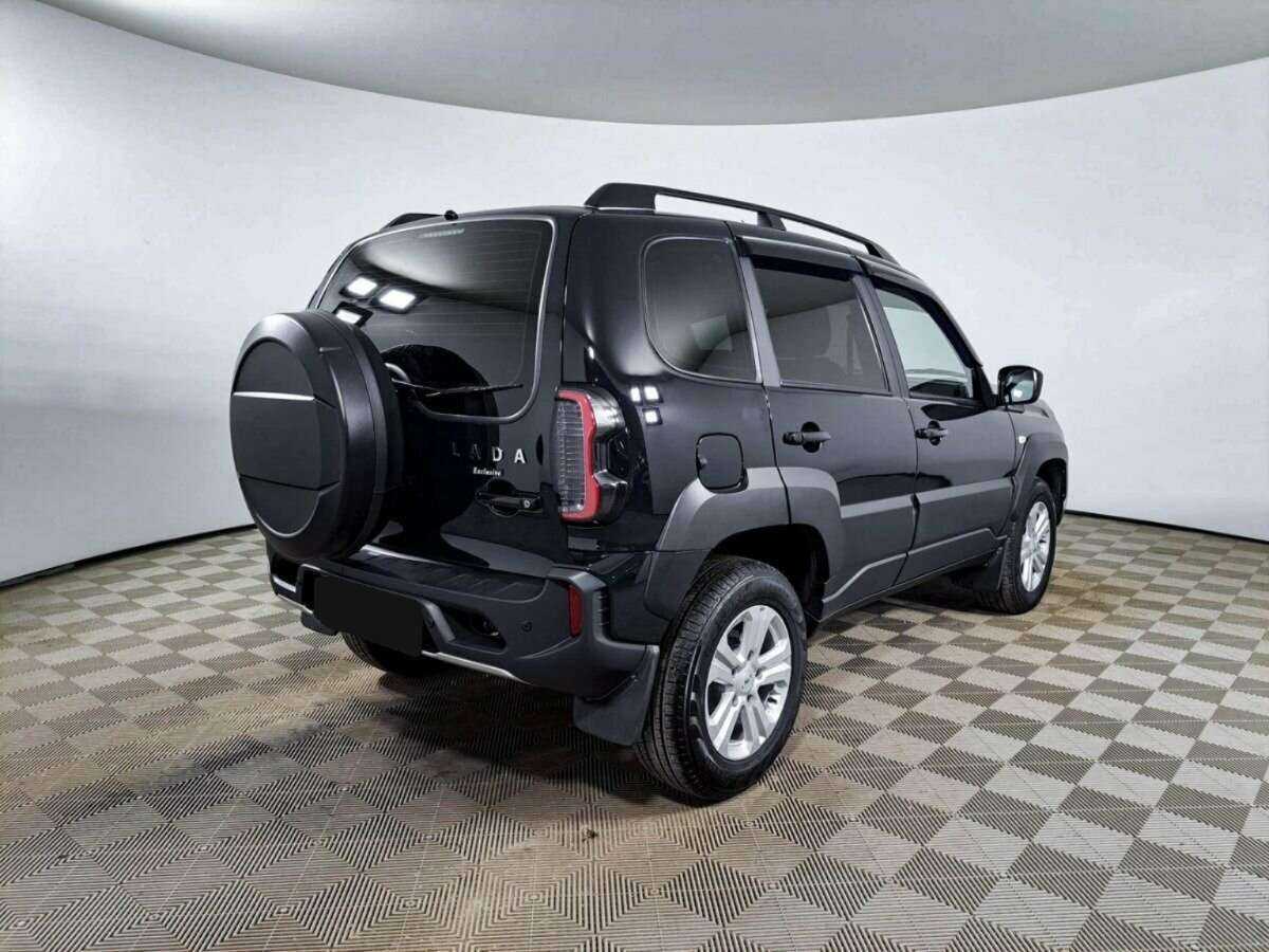 Lada (ВАЗ) Niva б/у, 2023, Механическая. Фото: #4