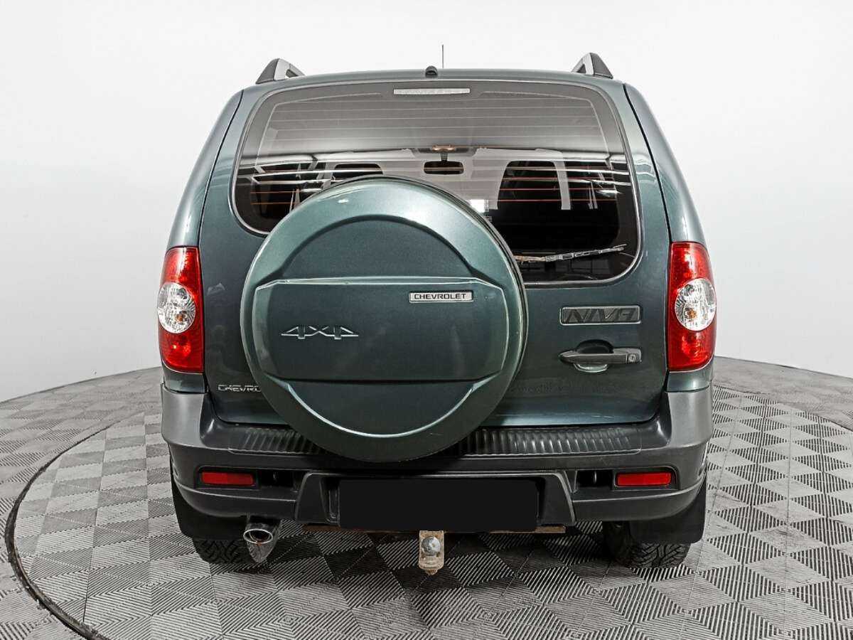 Chevrolet Niva б/у, 2014, Механическая. Фото: #5