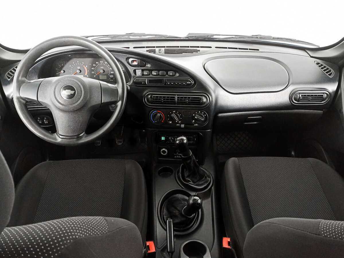 Chevrolet Niva б/у, 2014, Механическая. Фото: #11