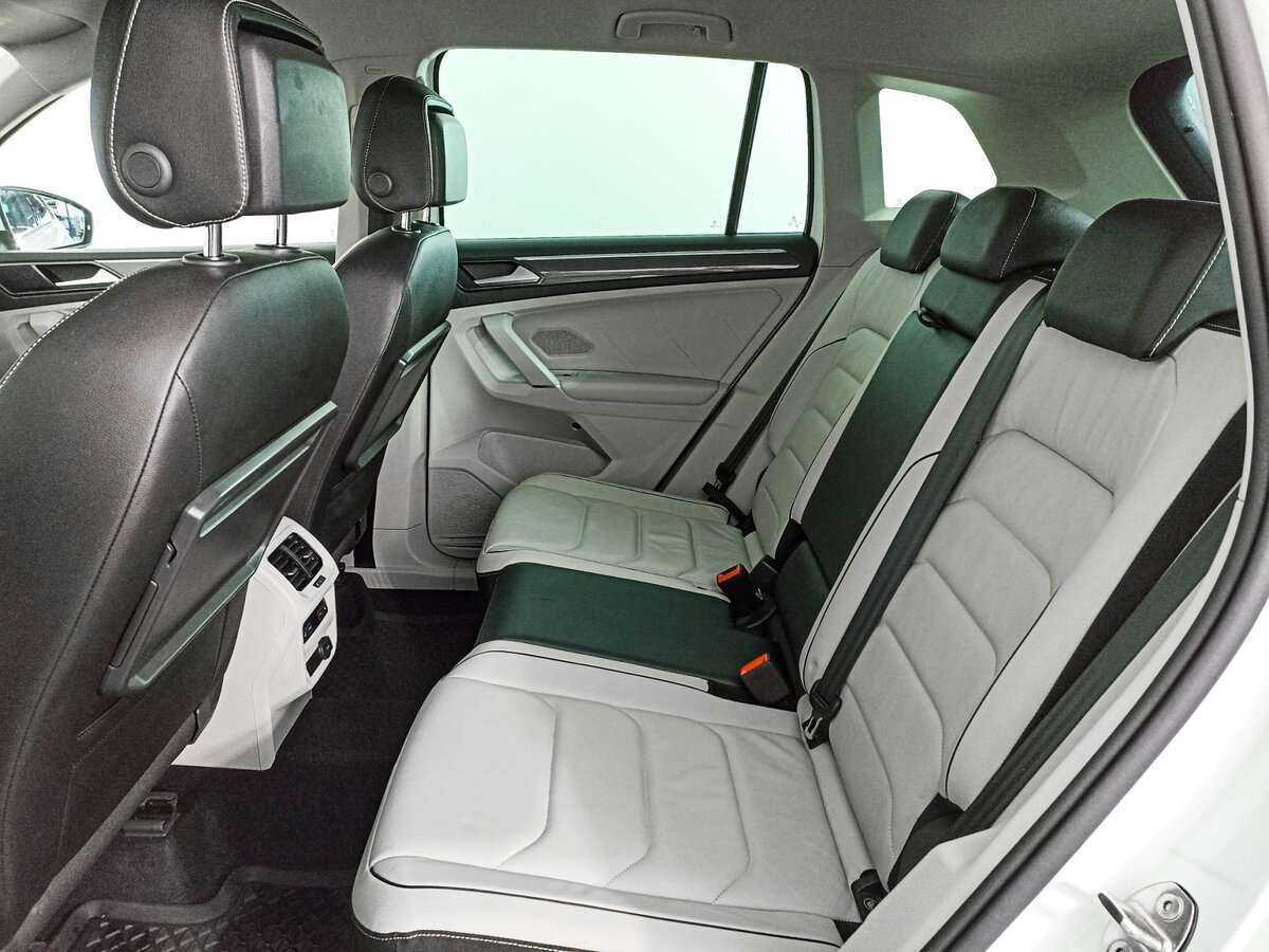 Volkswagen Tiguan б/у, 2017, Роботизированная. Фото: #9