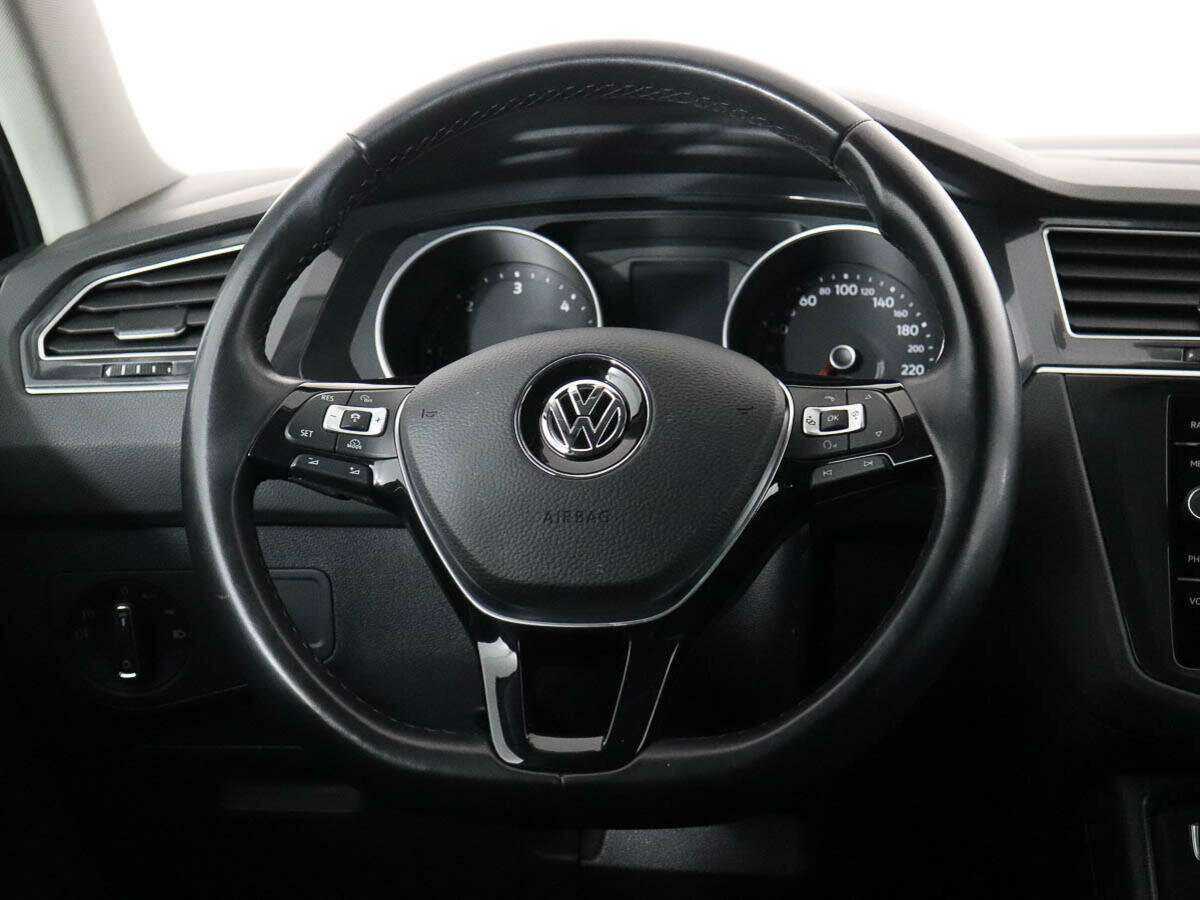 Фольксваген Тигуан б/у, 2018, Роботизированная. Фото: #12