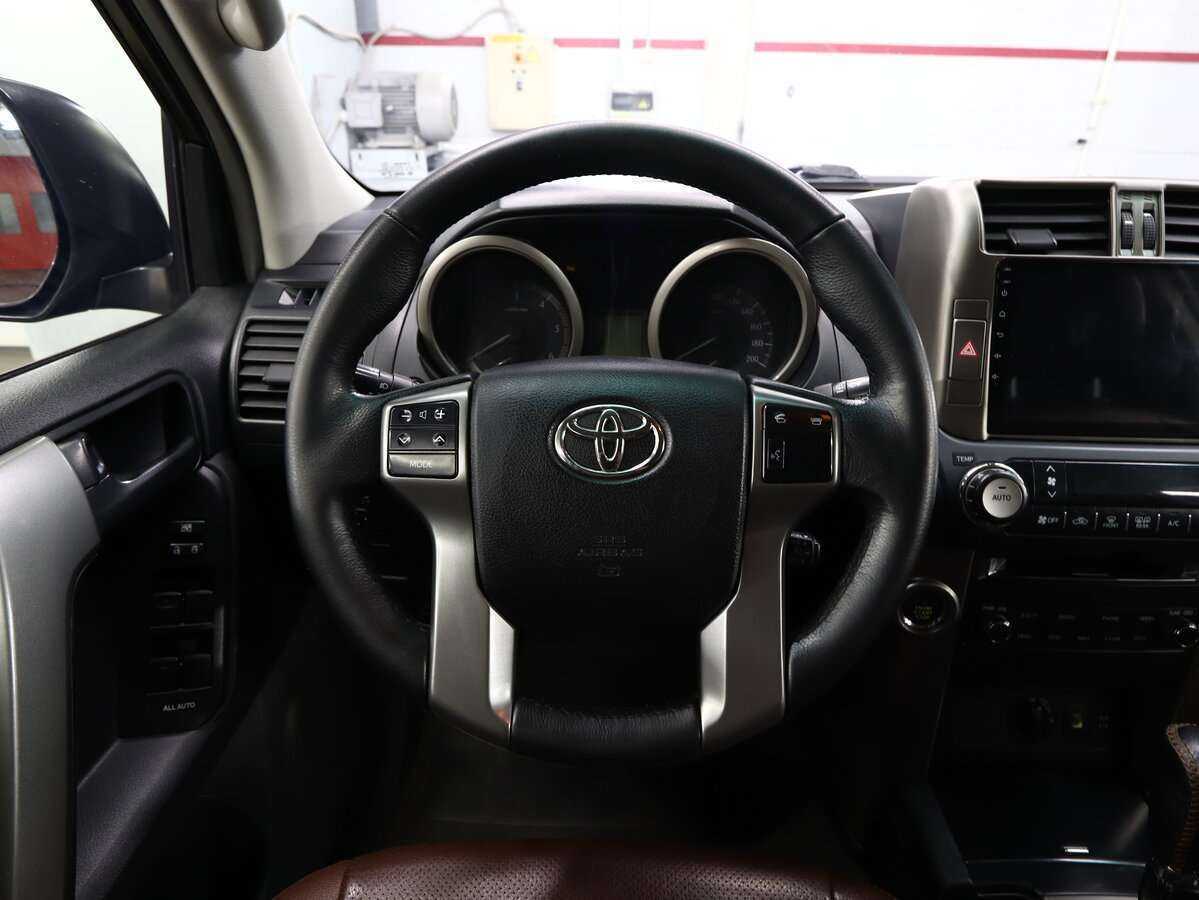 Toyota Land Cruiser Prado б/у, 2013, Автоматическая. Фото: #14