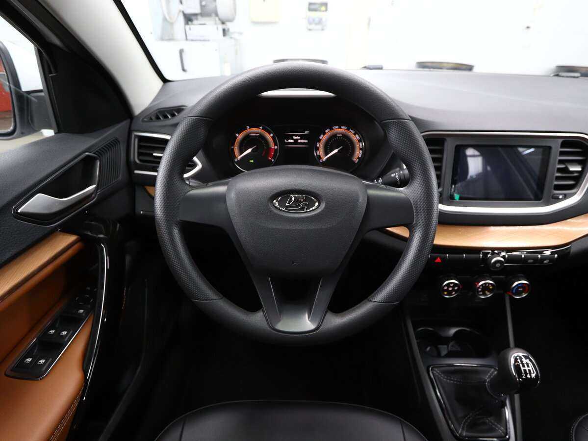 Lada (ВАЗ) Vesta б/у, 2024, Механическая. Фото: #16