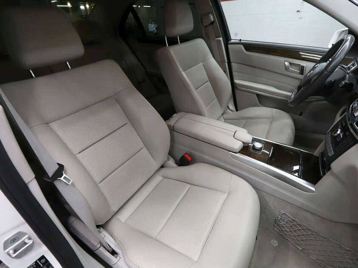 Mercedes-Benz E-Класс б/у, 2014, Автоматическая. Фото: #17