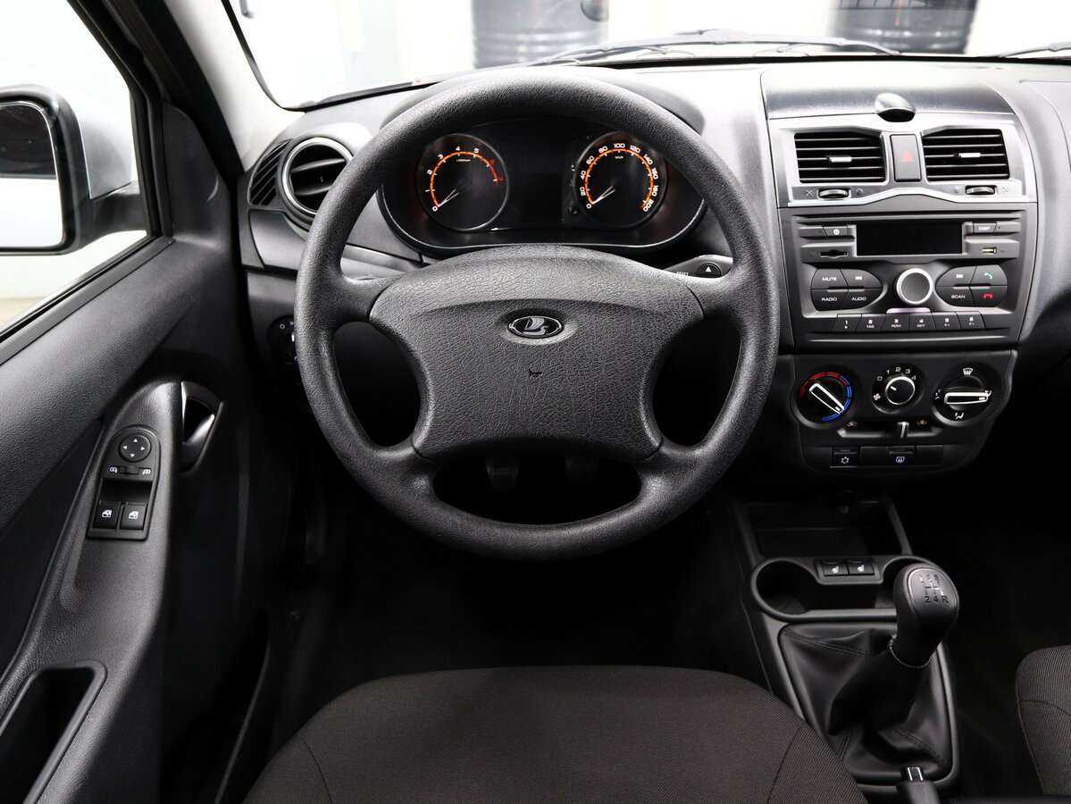 Lada (ВАЗ) Granta б/у, 2023, Механическая. Фото: #11