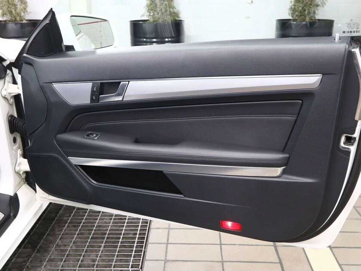 Mercedes-Benz E-Класс б/у, 2013, Автоматическая. Фото: #15