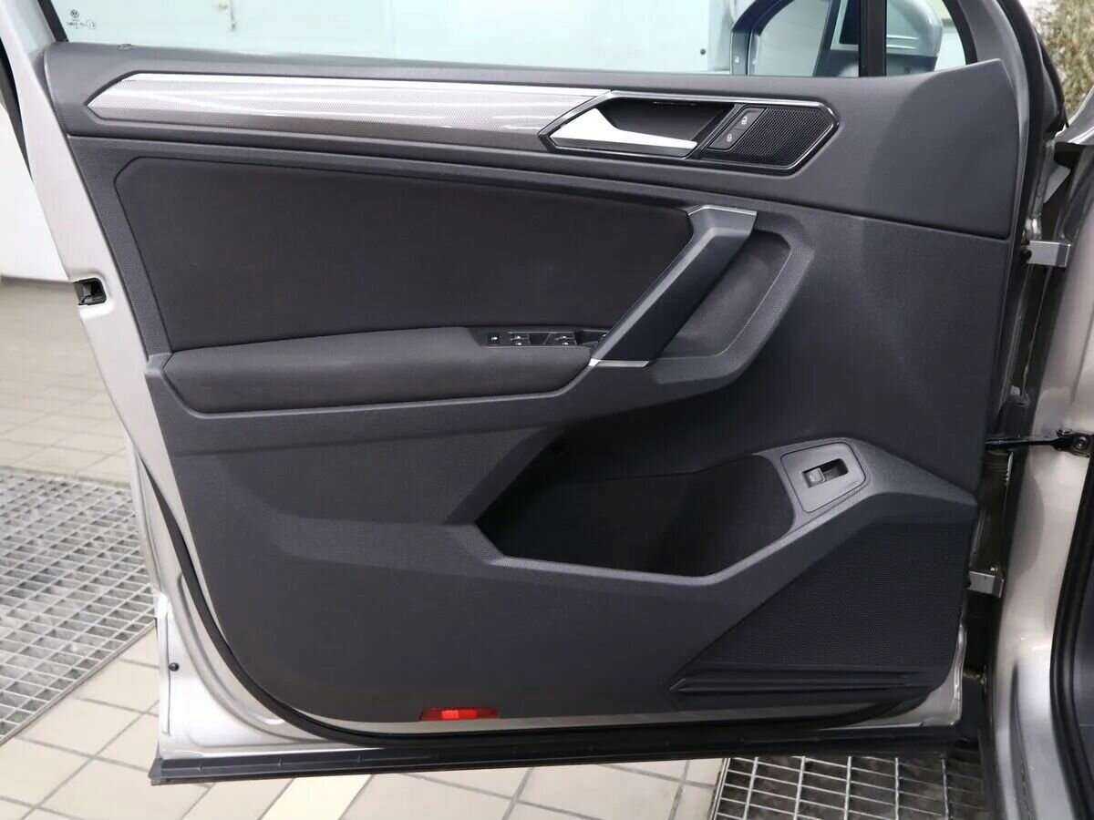 Volkswagen Tiguan б/у, 2018, Роботизированная. Фото: #5