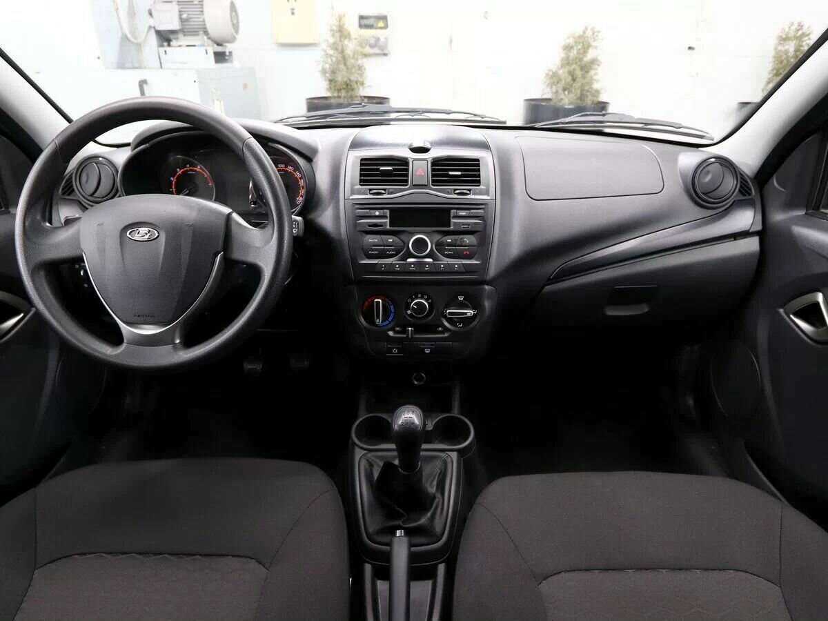 Lada (ВАЗ) Granta б/у, 2023, Механическая. Фото: #13