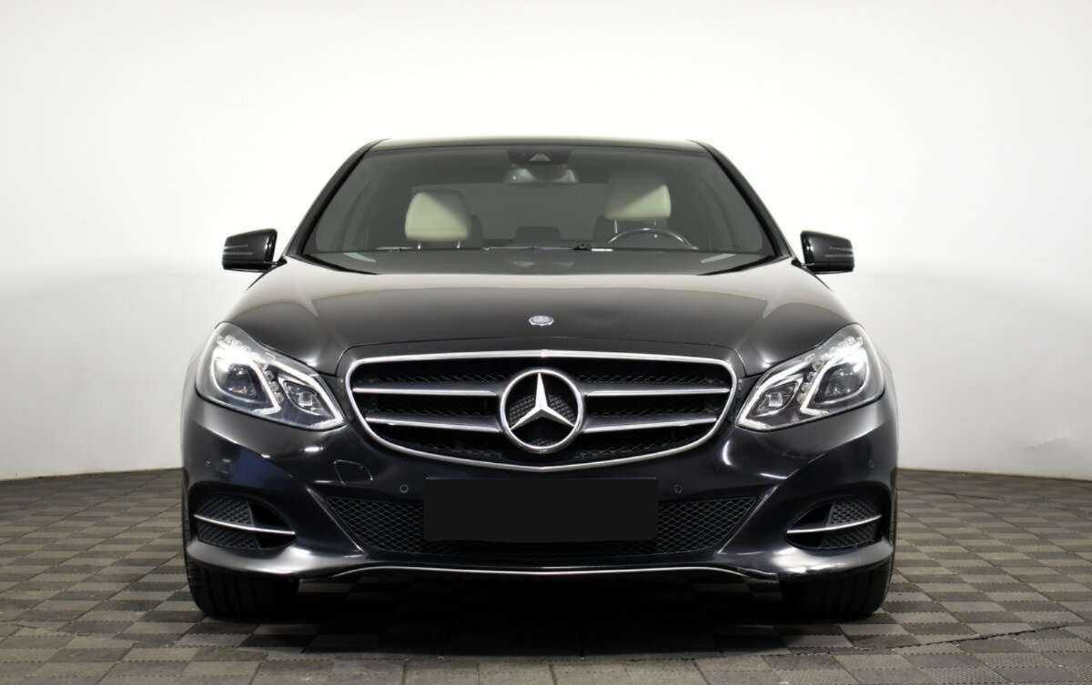 Mercedes-Benz E-Класс б/у, 2013, Автоматическая. Фото: #1