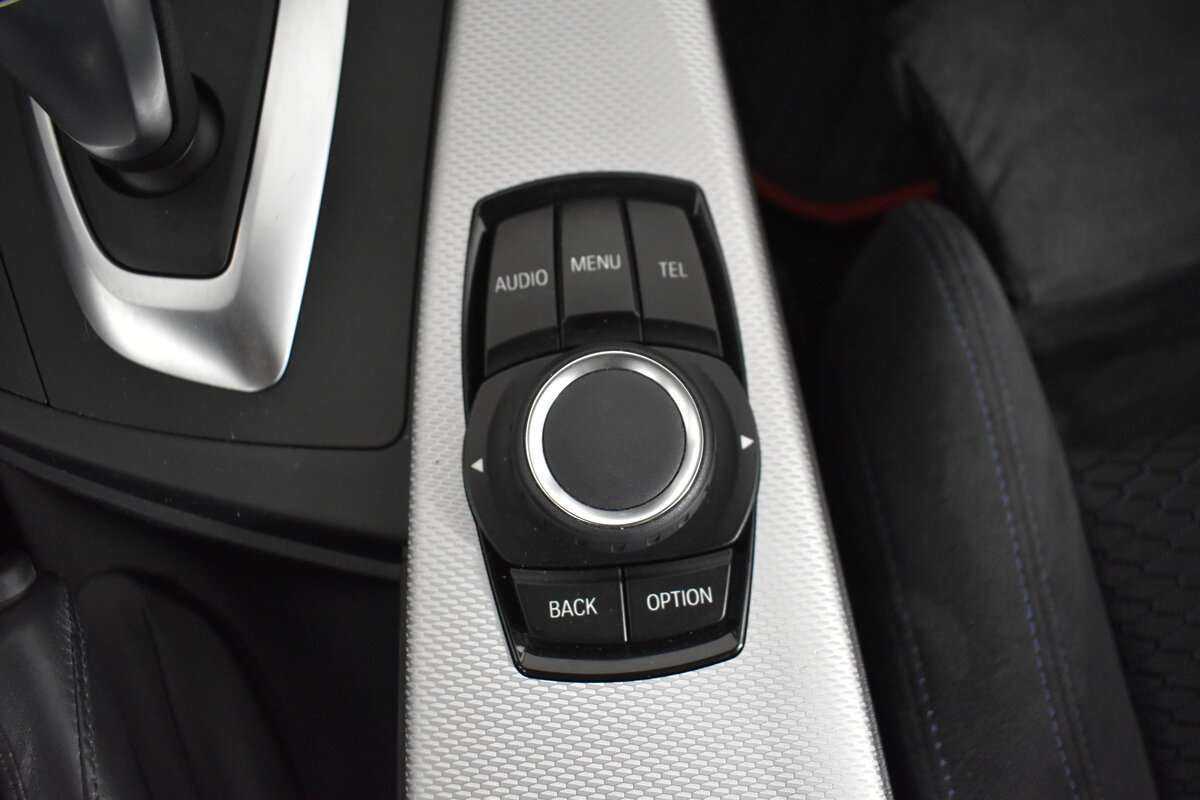 BMW 3 серии б/у, 2016, Автоматическая. Фото: #13