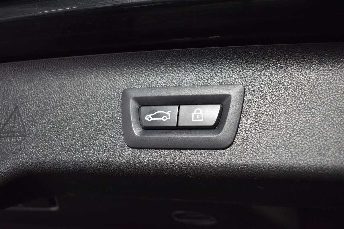 BMW 5 серии б/у, 2018, Автоматическая. Фото: #6