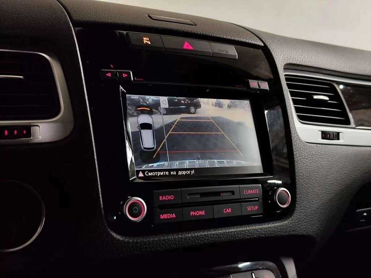 Volkswagen Touareg б/у, 2014, Автоматическая. Фото: #10