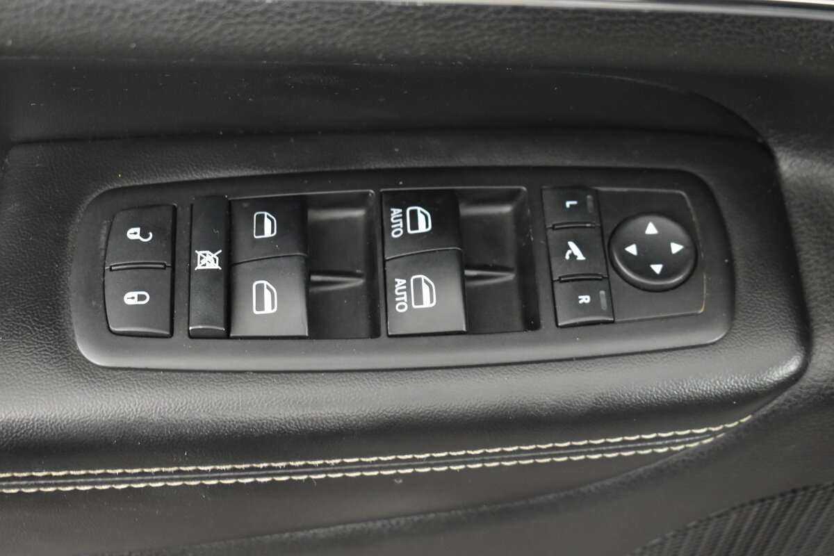 Jeep Grand Cherokee б/у, 2014, Автоматическая. Фото: #23