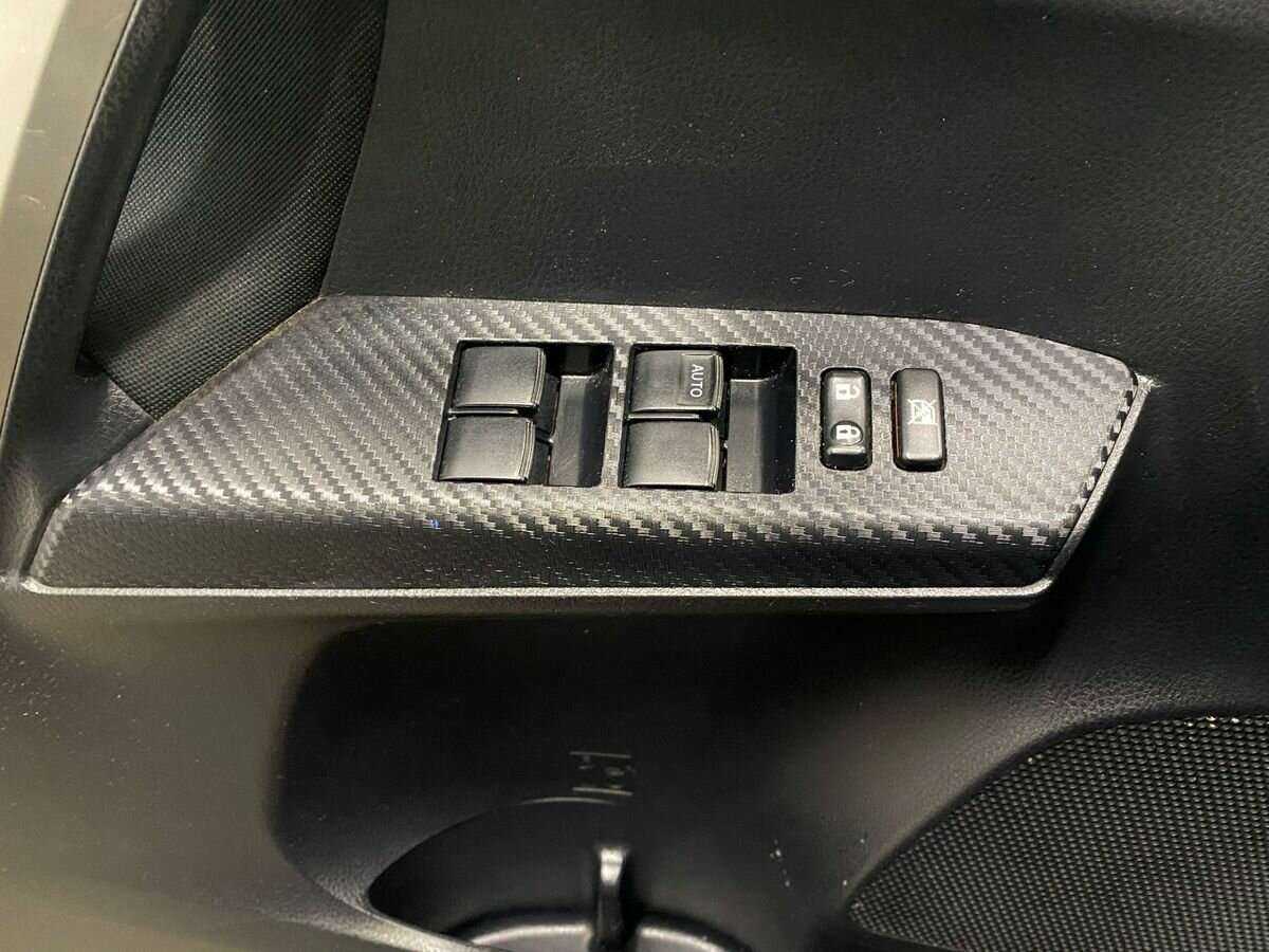 Тойота Рав4 б/у, 2014, Механическая. Фото: #16