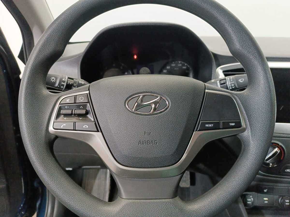 Hyundai Accent б/у, 2023, Автоматическая. Фото: #11