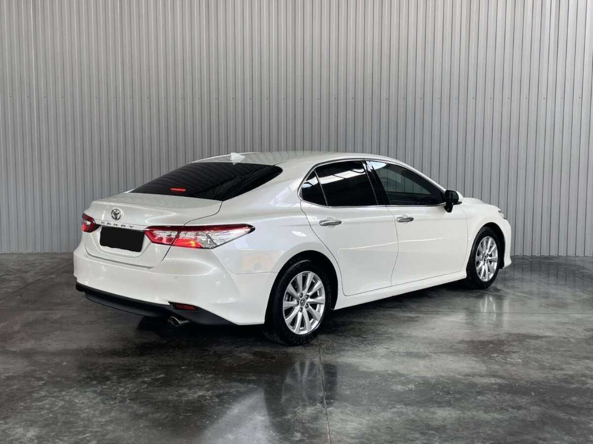 Toyota Camry б/у, 2018, Автоматическая. Фото: #4
