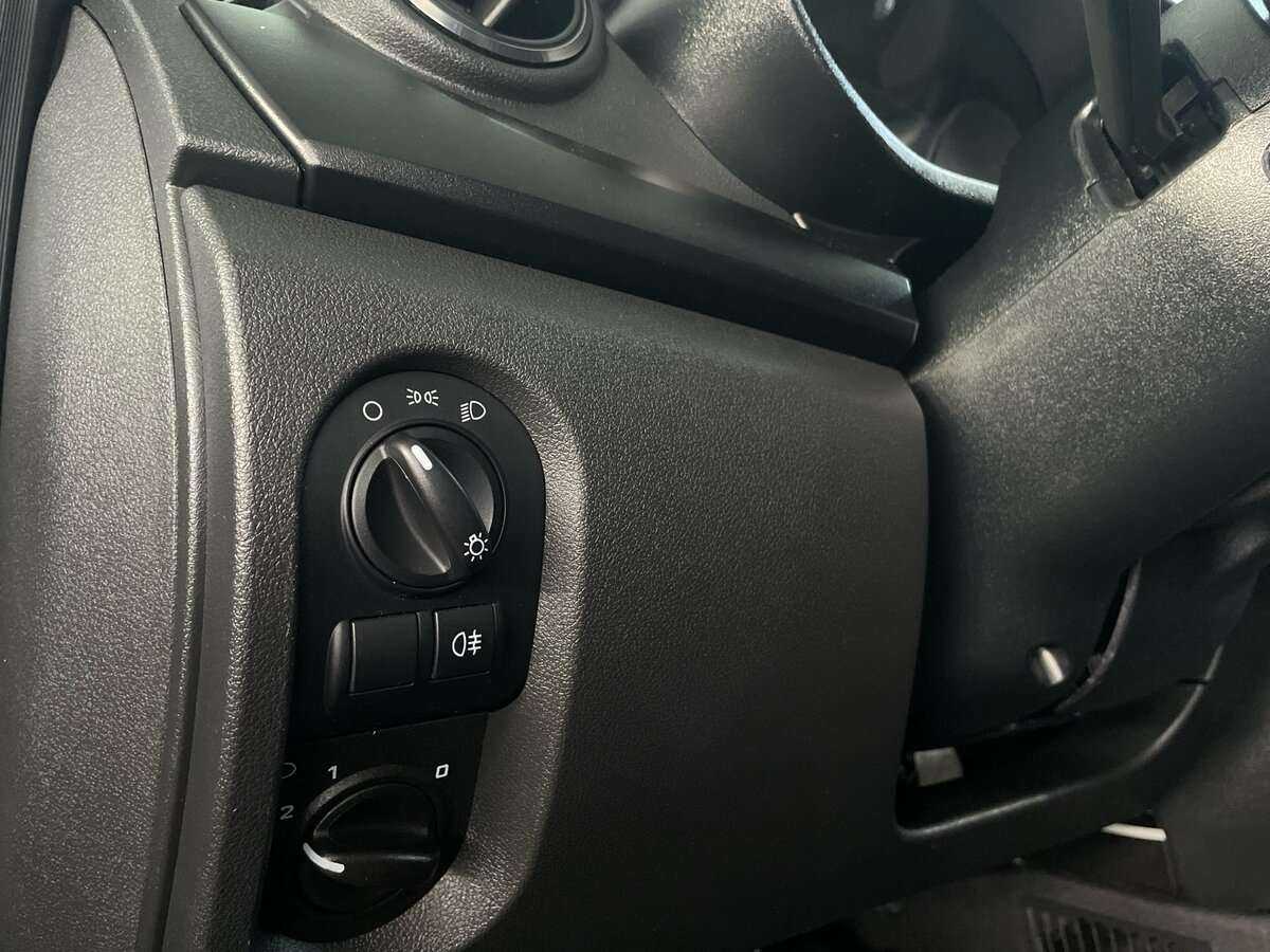 Lada (ВАЗ) Granta б/у, 2023, Механическая. Фото: #11