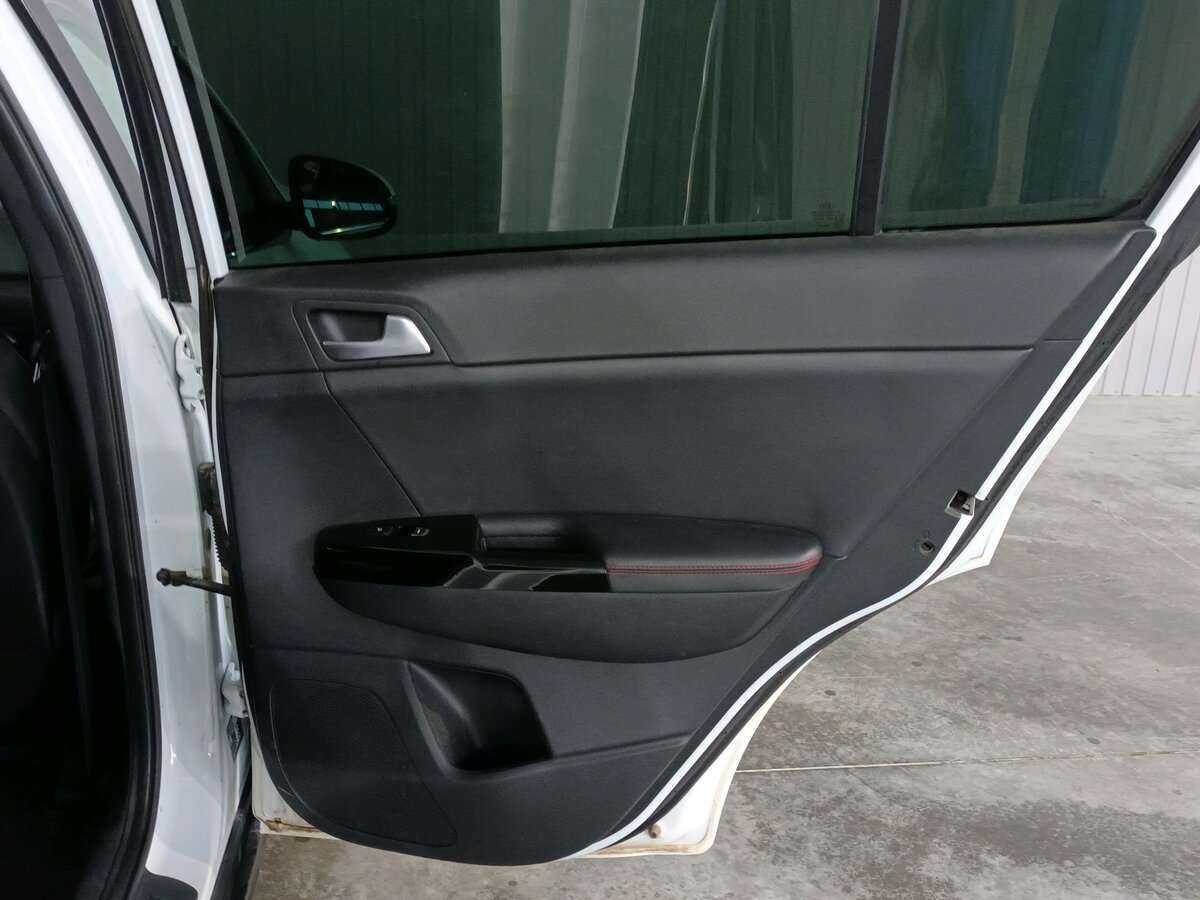 Kia Sportage б/у, 2021, Автоматическая. Фото: #17