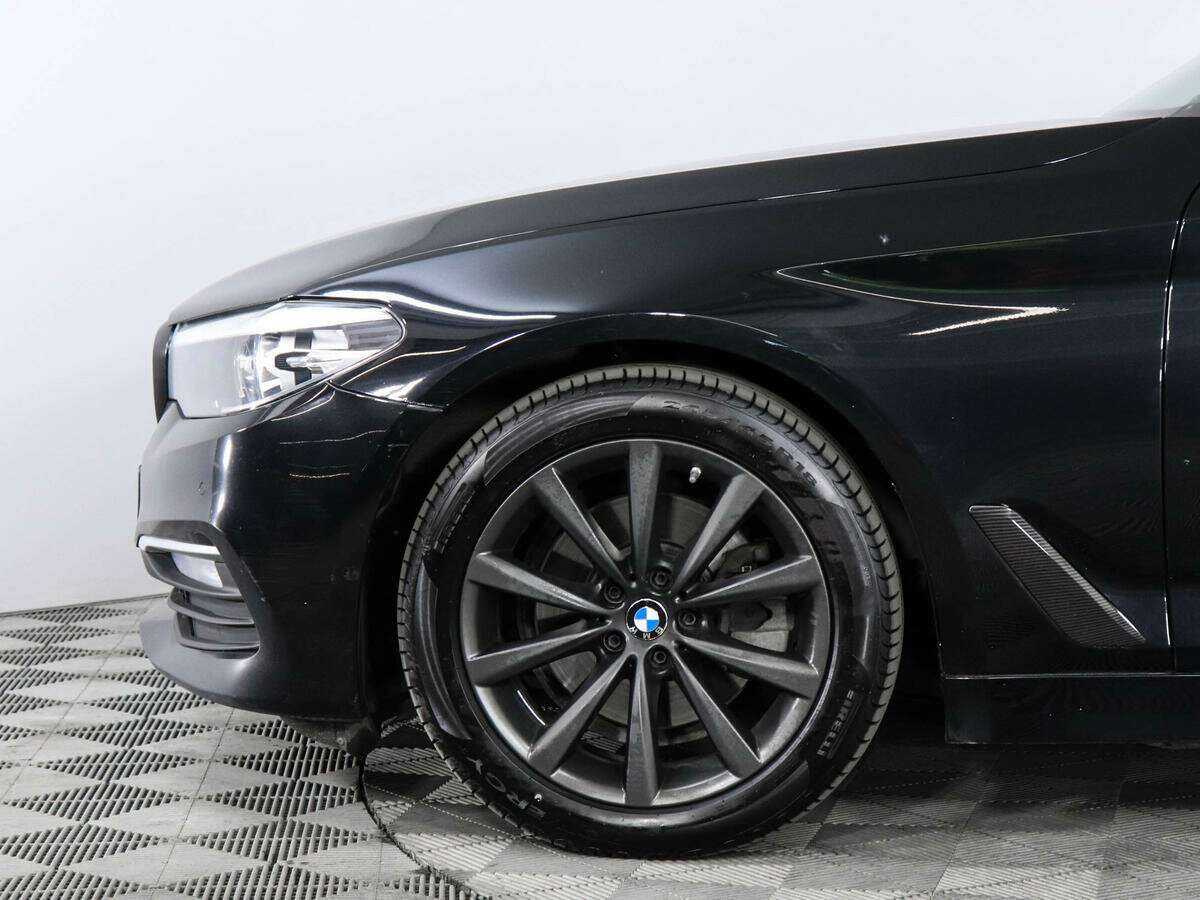 BMW 5 серии б/у, 2017, Автоматическая. Фото: #7