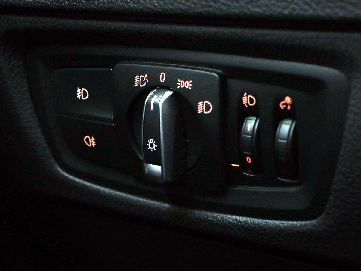 BMW 1 серии б/у, 2018, Автоматическая. Фото: #15