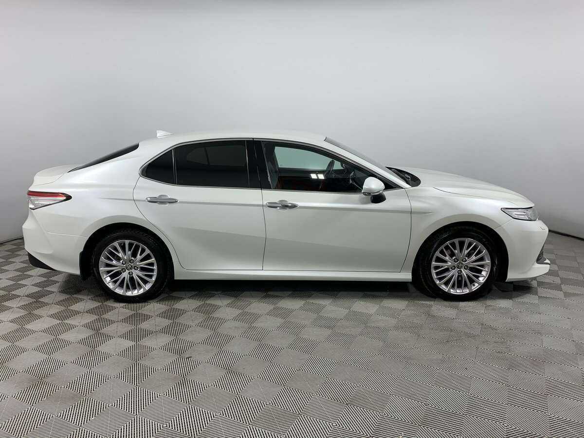 Toyota Camry б/у, 2021, Автоматическая. Фото: #3