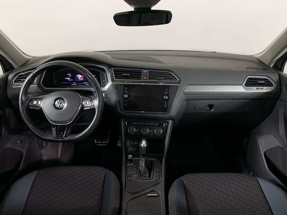 Volkswagen Tiguan б/у, 2020, Роботизированная. Фото: #10