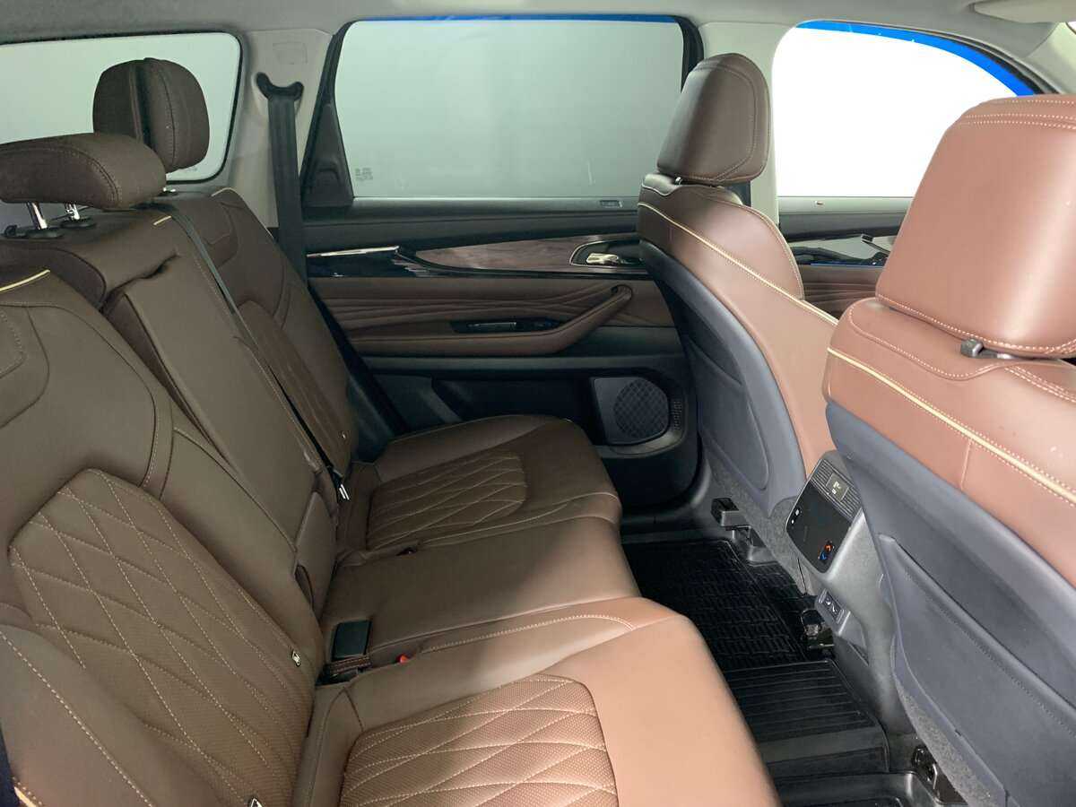 EXEED VX б/у, 2022, Роботизированная. Фото: #14