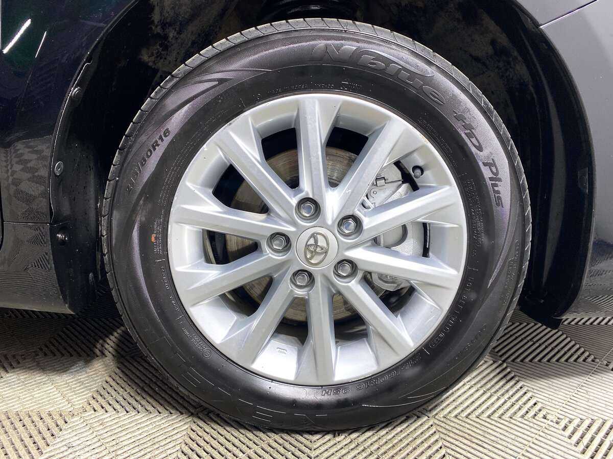 Toyota Camry б/у, 2017, Автоматическая. Фото: #13