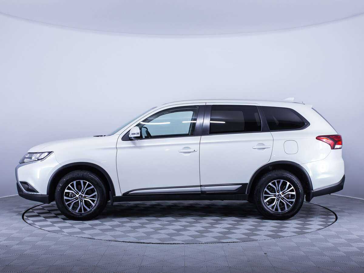 Mitsubishi Outlander б/у, 2020, Вариатор. Фото: #7