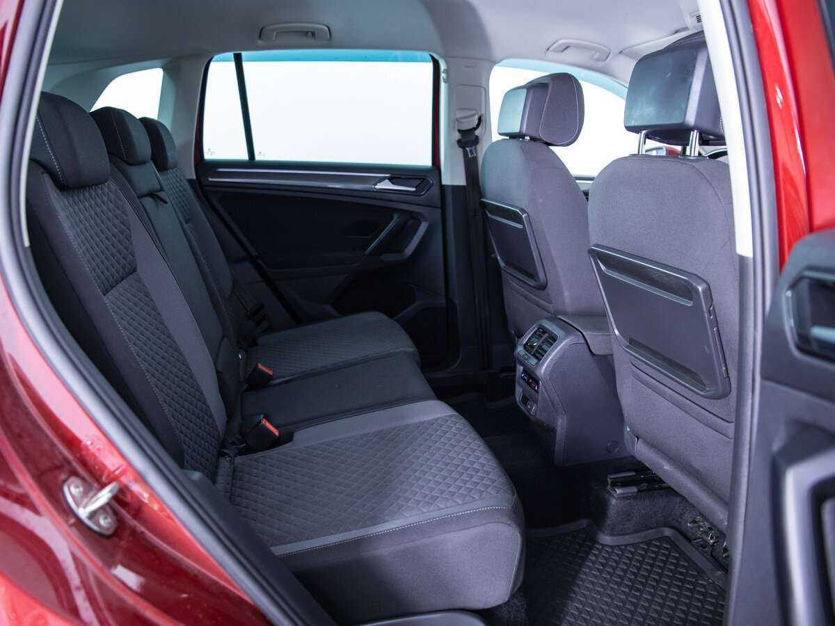 Volkswagen Tiguan б/у, 2017, Роботизированная. Фото: #8