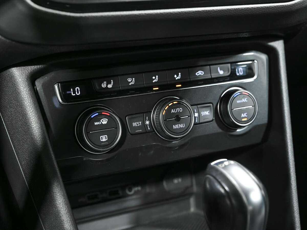 Volkswagen Tiguan б/у, 2018, Роботизированная. Фото: #9