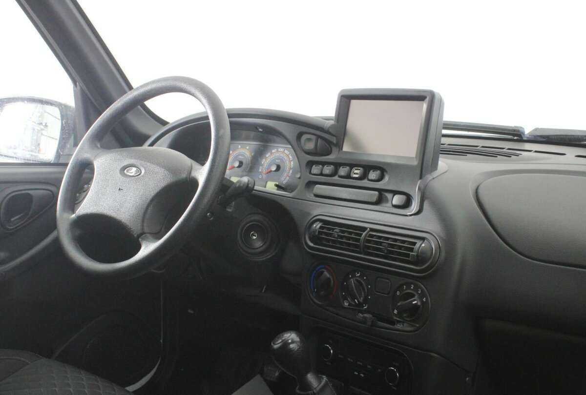 Lada (ВАЗ) Niva б/у, 2023, Механическая. Фото: #5