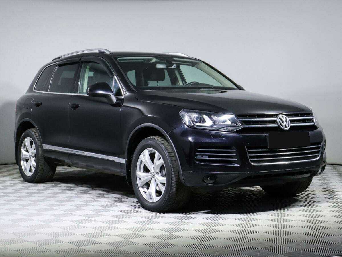 Volkswagen Touareg б/у, 2012, Автоматическая. Фото: #2