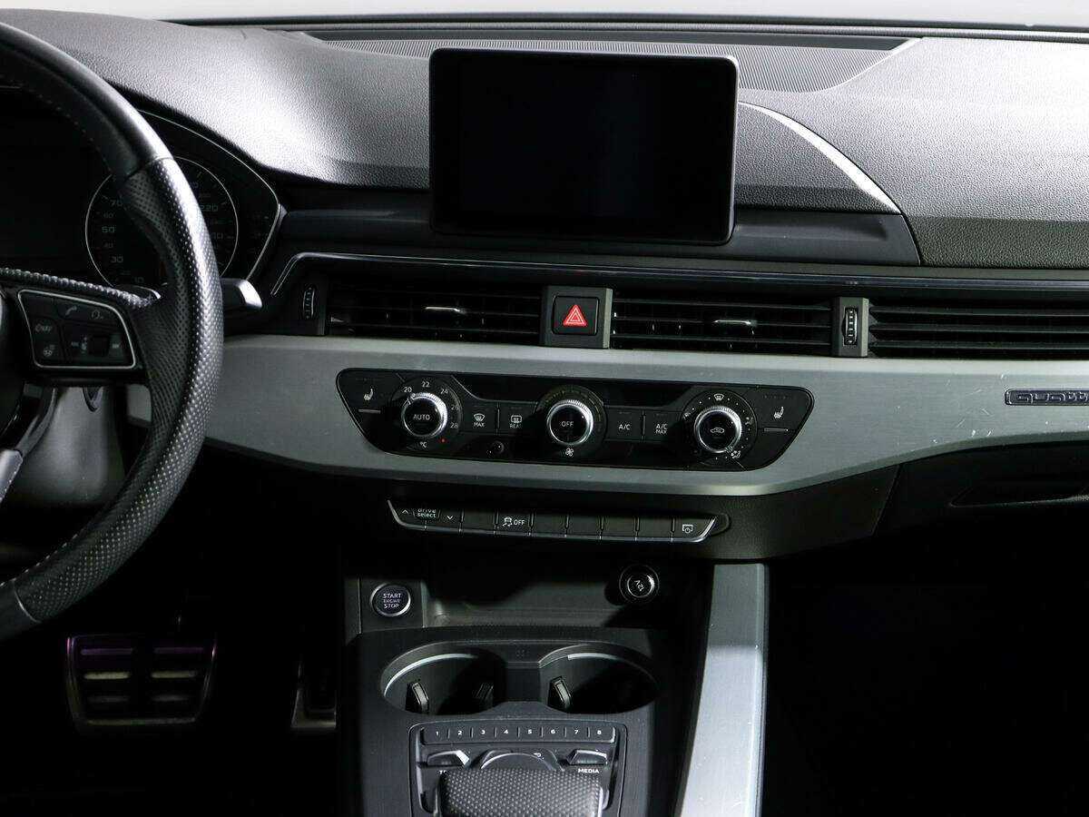 Audi A4 б/у, 2017, Роботизированная. Фото: #10