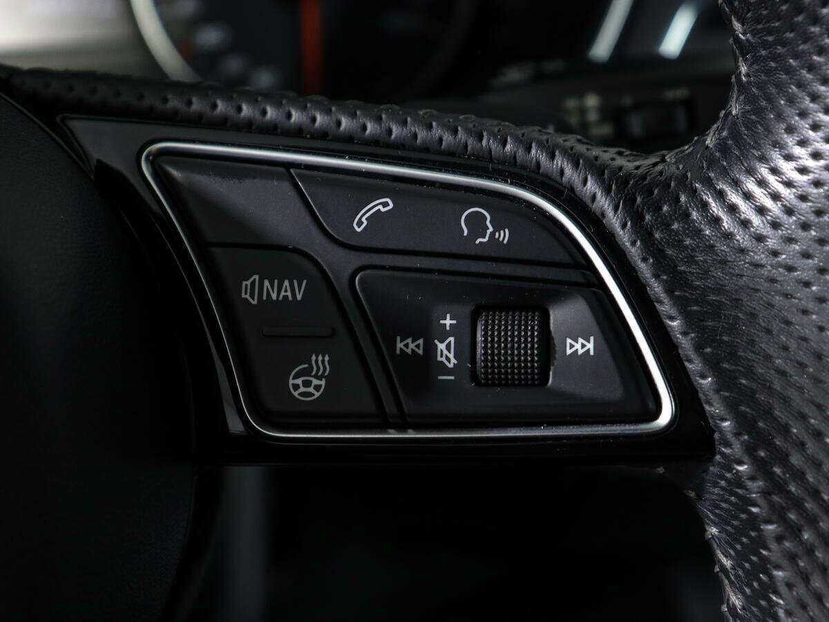 Audi A4 б/у, 2017, Роботизированная. Фото: #17