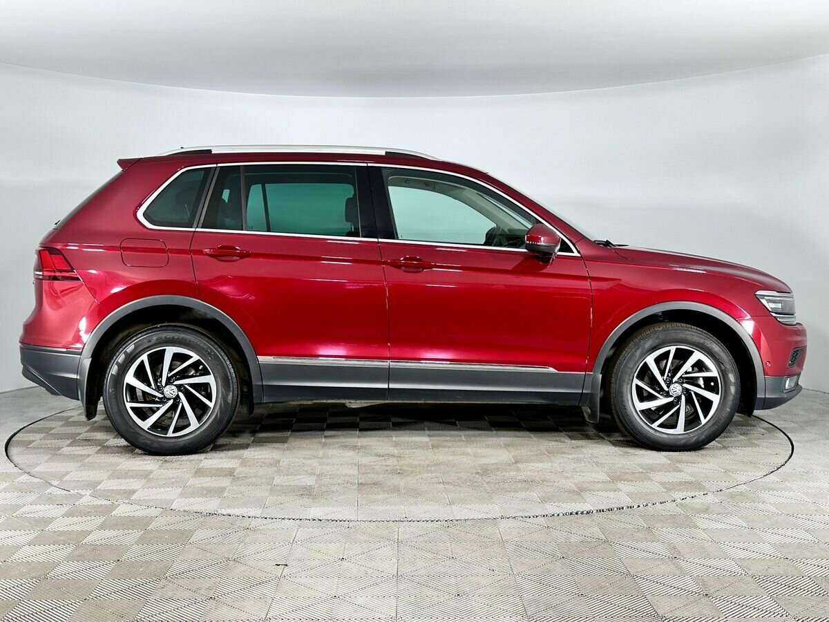 Volkswagen Tiguan б/у, 2018, Роботизированная. Фото: #4
