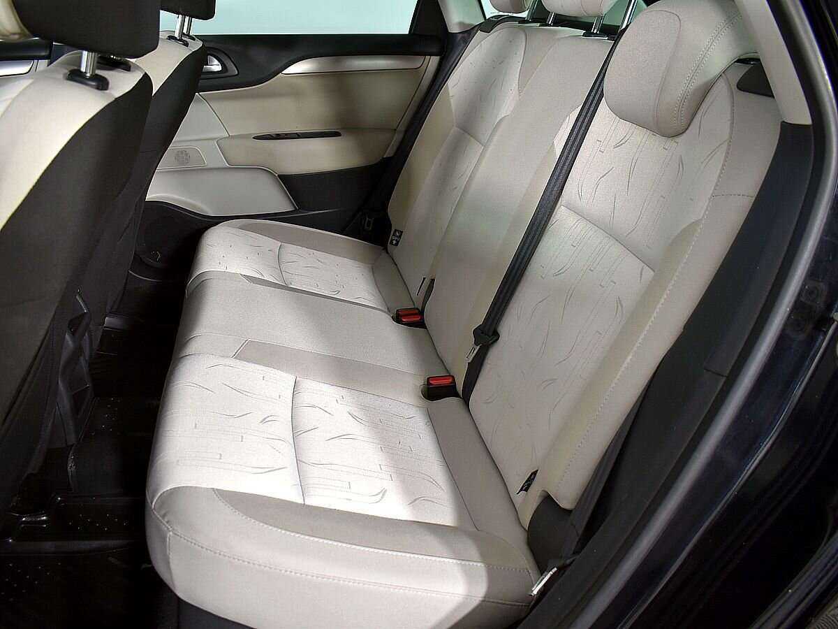 Citroen C4 б/у, 2012, Механическая. Фото: #8