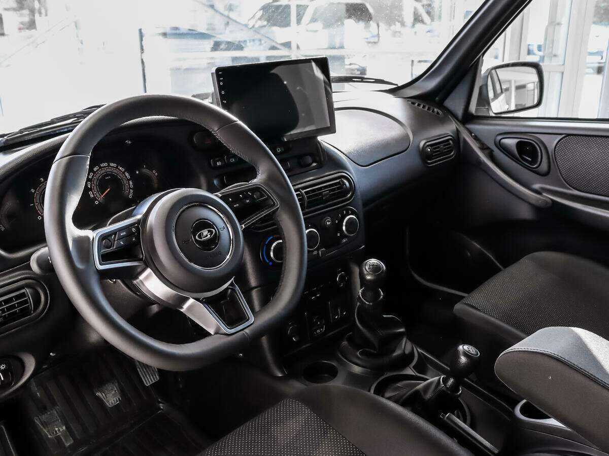 Lada (ВАЗ) Niva б/у, 2023, Механическая. Фото: #8