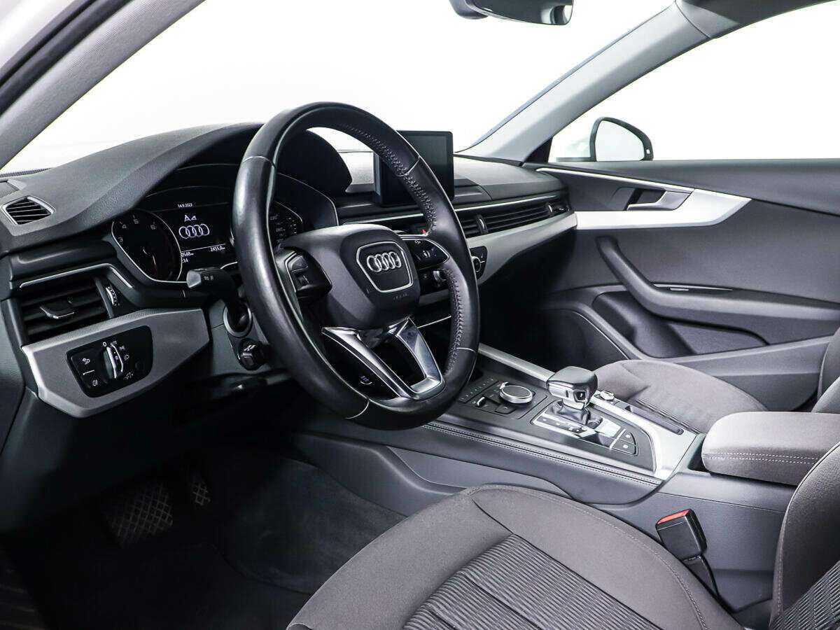 Audi A4 б/у, 2015, Роботизированная. Фото: #12