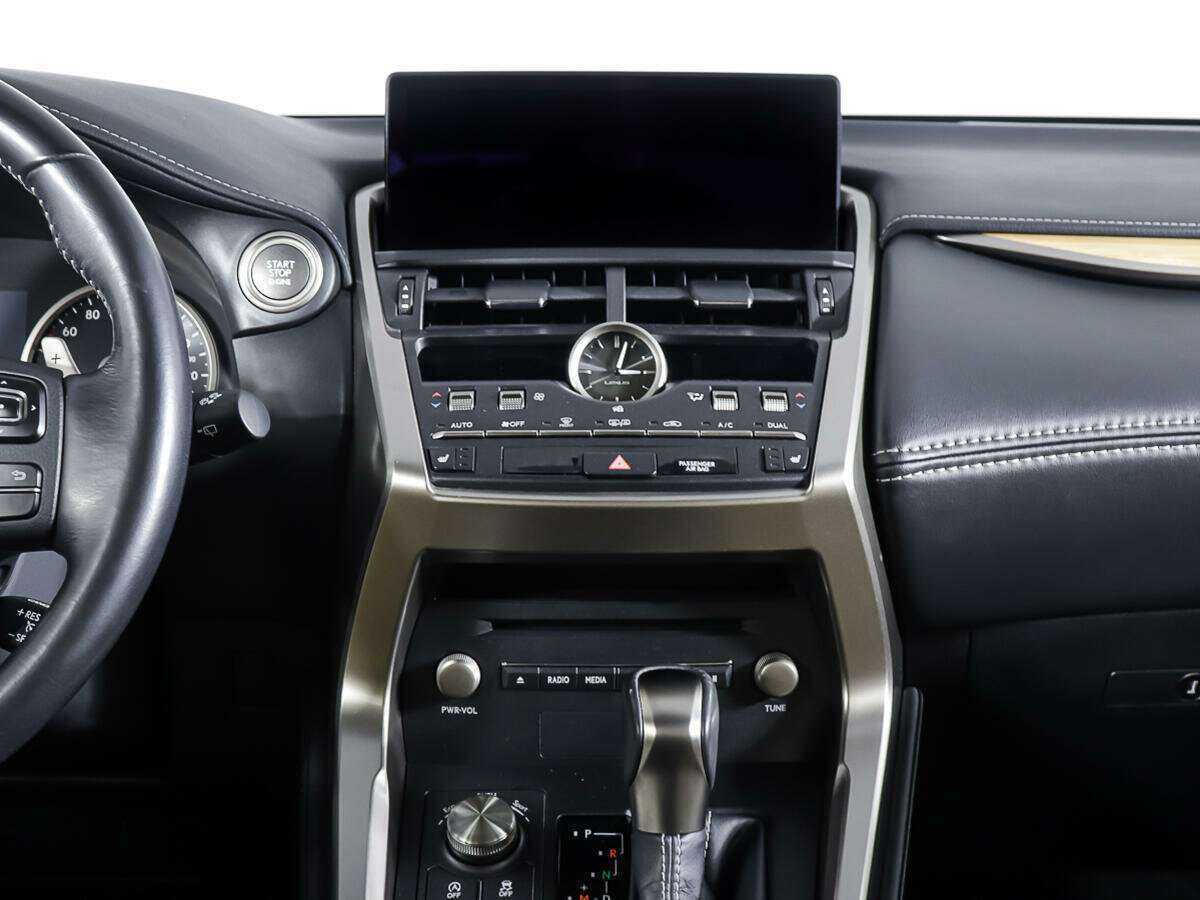 Lexus NX б/у, 2017, Вариатор. Фото: #13