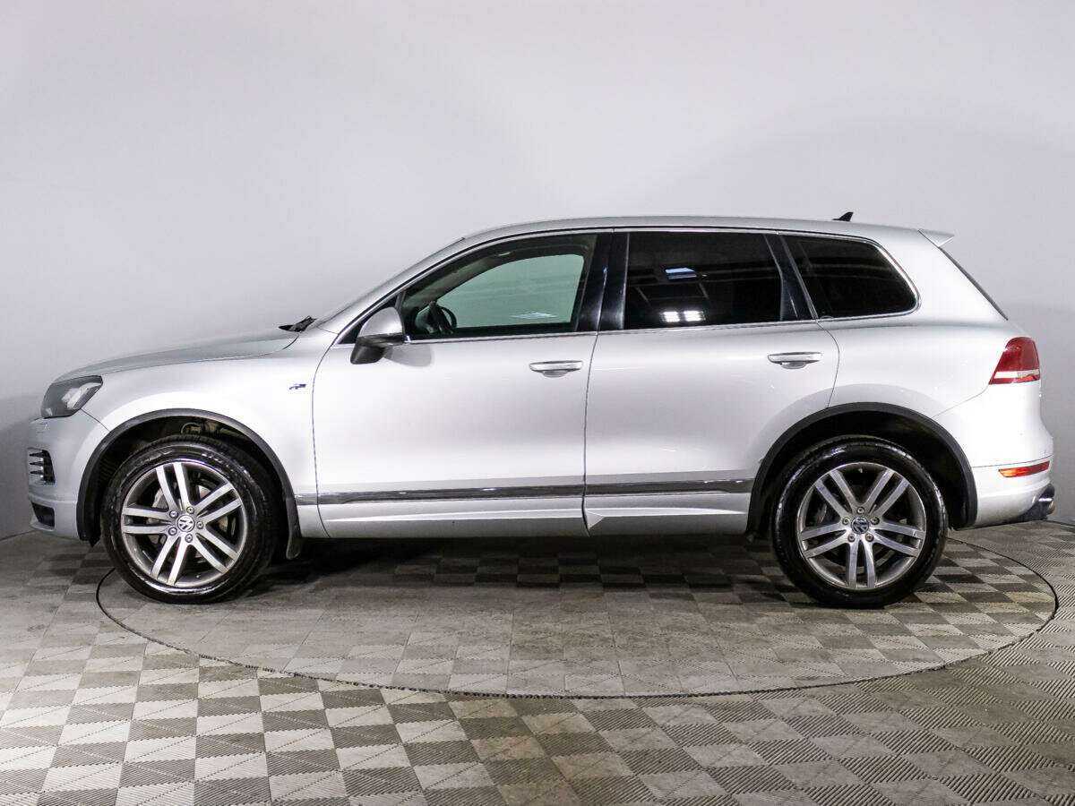 Volkswagen Touareg б/у, 2012, Автоматическая. Фото: #7