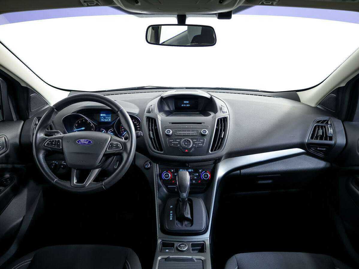 Ford Kuga б/у, 2018, Автоматическая. Фото: #8