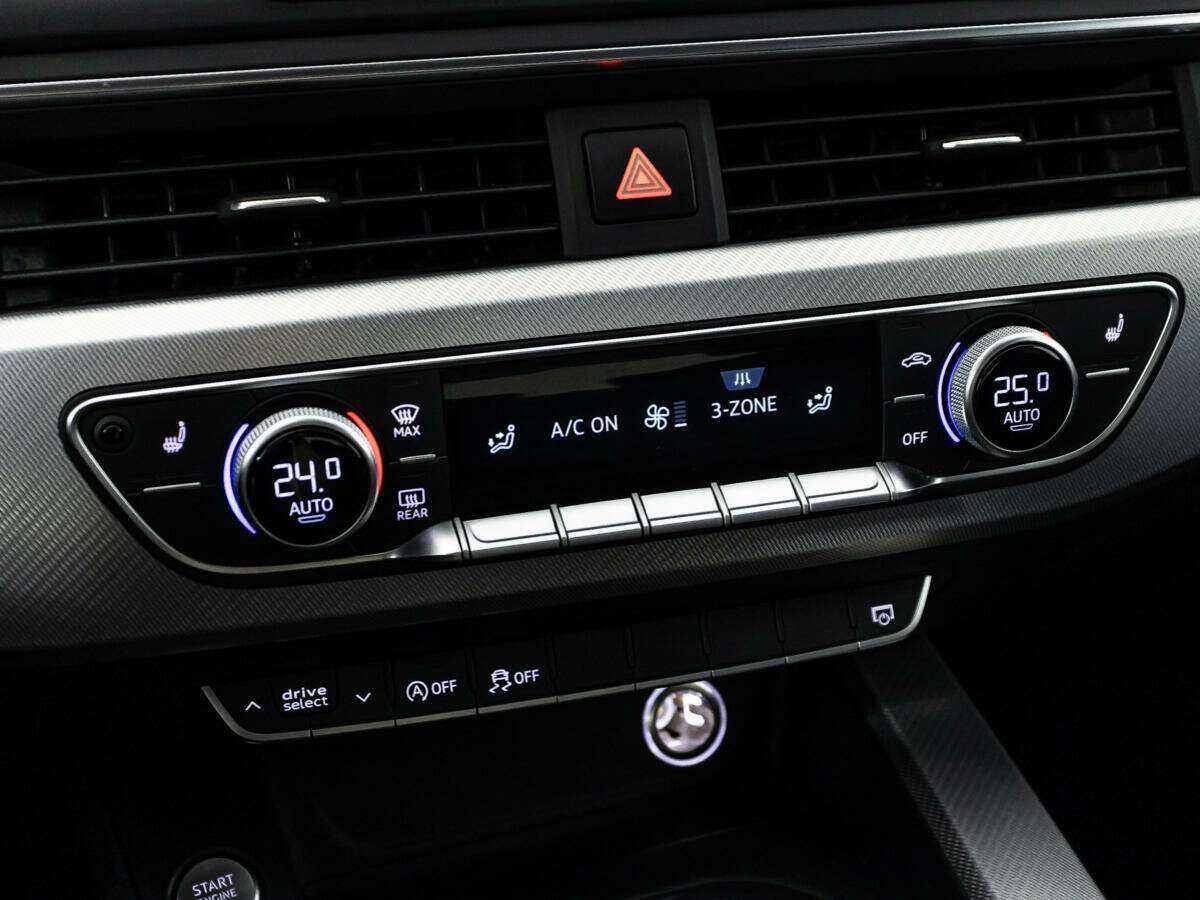 Audi A4 б/у, 2015, Роботизированная. Фото: #13